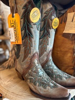 Corral Teal & Brown Distressed Embroidered Western Boots
